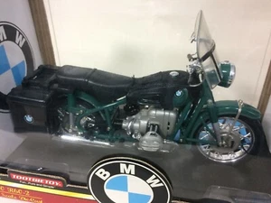 TootsieToy 1960 BMW R60/2 in Green w/ Accessories 3303 MIB 1:10 - Picture 1 of 7