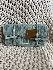 Pottery Barn Cosmetic Roll Up Bag Blue Velvet Quilted Jewlery Monogrammed "T" - Picture 1 of 1
