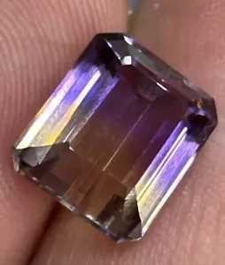 NATURAL ANAHI AMETRINE 5.5ct,11-3x9.8mm OCTAGON CUT 50/50 SPLIT VVSI - Picture 1 of 5