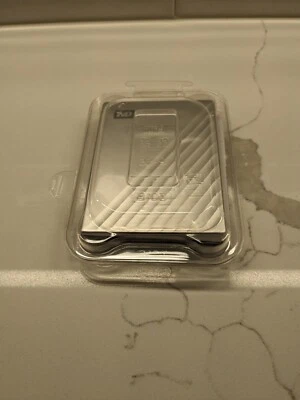 Western Digital 2TB, External, 2.5 inch (WDBKYJ0020BSL-WESN) Hard Drive - Image 1 of 4