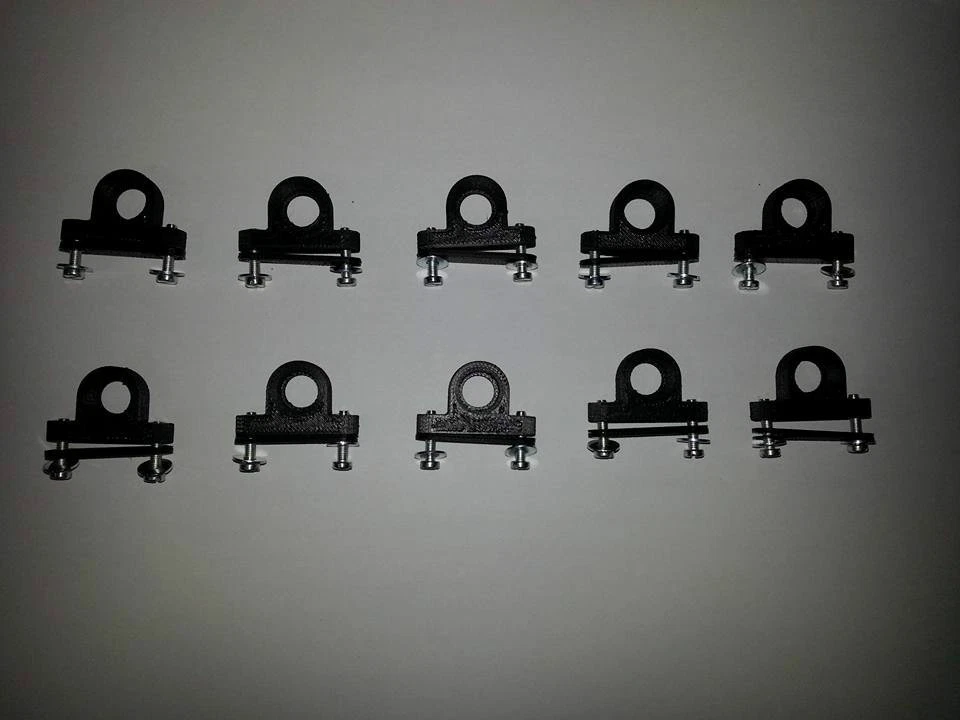 10x Lagerbock,Stehlager (ohne Lager)für Modellbau/Achsenlager Bruder / H: 1,8 cm - Bild 1 von 1