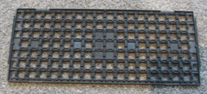 Daewon CABGA 15X15mm schwarz SMT IC Tray Carrier 7x16 Plätze - gebraucht Menge 1 - Bild 1 von 4