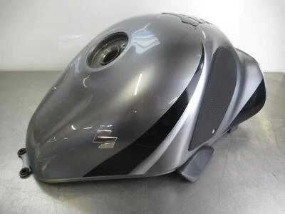 EB1355 2005 05 TANQUE DE COMBUSTIBLE SUZUKI HAYABUSA Foto 1 de 4