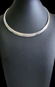 Omega Stainless Steel Necklace w/Chevron Pattern 16- 18 Inches - Picture 1 of 3