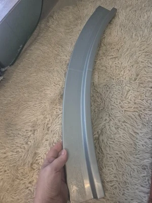 BCK92-E501 Thomas Tank Engine Ride On Train Track Outer Curve Replacement Track - Image 1 of 2