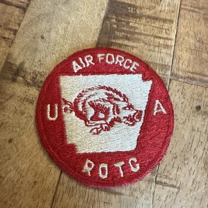 Vintage 1960-70s University Of Arkansas Air Force ROTC Patch - Picture 1 of 2