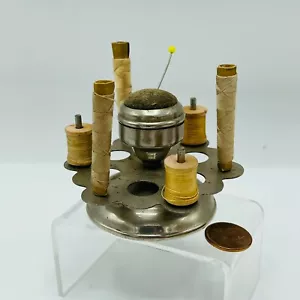 Antiker drehbarer Metall Spinnnadel Kissen Spulenhalter Landhaus Kern - Bild 1 von 4