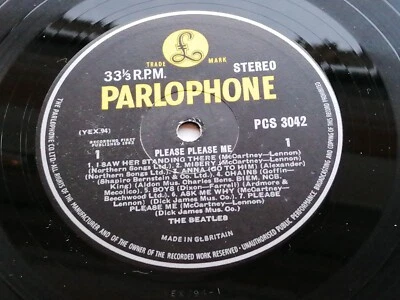 THE BEATLES 1963  PLEASE PLEASE ME UK  STEREO  LP  E J DAY  SL NO DATE CROSSOVER - Image 1 of 4