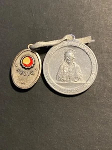 Vintage Religious Relic Medal St Saint Anthony Italy + Bonus Medal - Picture 1 of 3