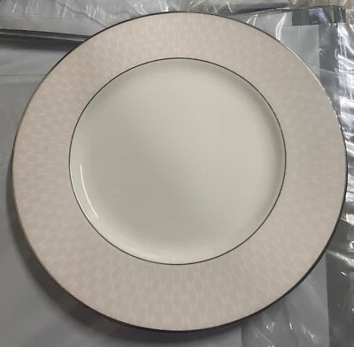 Kate Spade New York White Round Mercer Drive Accent Plate 9" NEW - Image 1 of 2