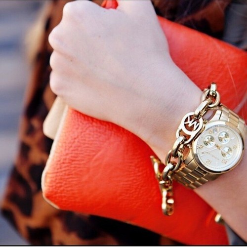 Bracciale donna Michael Kors MK chiusura logo catena oro ciondolo