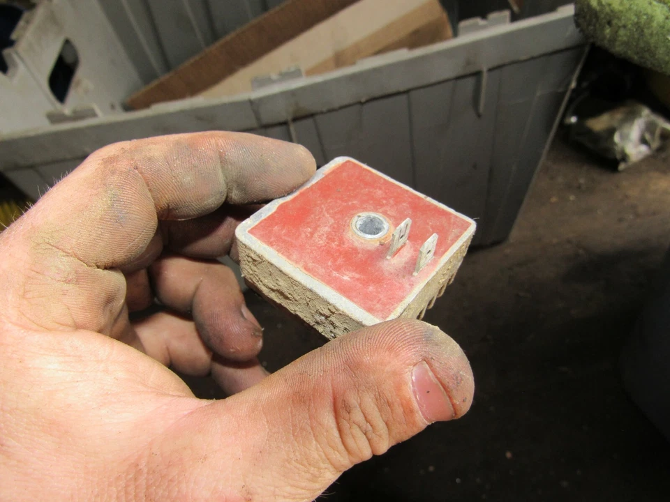 Husqvarna 250 WXE 1989 regulador de voltaje Foto 1 de 1