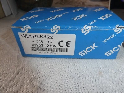 SICK PhotoElectric Sensor 0.8mt range NPN Output -- WL170-N122 -- 6010187 - Image 1 of 4