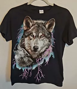 Vintage Thunder Wolf Howling Mystical Shirt Size Small...Beautiful Lightning!!! - Picture 1 of 1