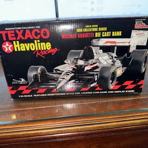 Michael Andretti Texaco Havoline Racing 1/24 DieCast Bank F1 INDY Kmart BUD 1996 - Foto 1 di 6