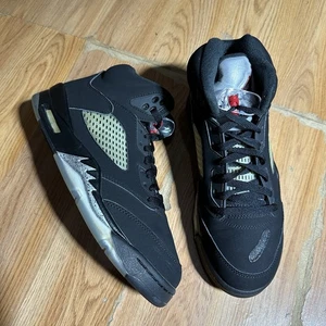Nike Air Jordan Retro 5 OG "Negro Metálico" (2016) Talla 8.5 DEFECTO 🚨 - Imagen 1 de 13