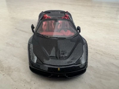 FERRARI 458 ITALIA SPIDER SCALA 1:43 RUOTE FERME MODELLISMO DA COLLEZIONE - Immagine 1 di 4