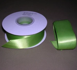 35mm (1.4") S/F Single Face Satin Green Ribbon 26 Meter (28 yd) Roll/Spool NEW! - Picture 1 of 4