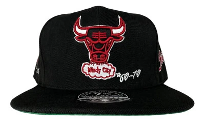 Mitchell & Ness NBA Chicago Bulls HWC Timeline Fitted Hat, Cap, New - Image 1 of 4