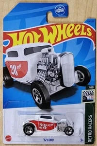 Hot Wheels Retro Racer 32 Ford 124/250, 1/64 - Picture 1 of 7