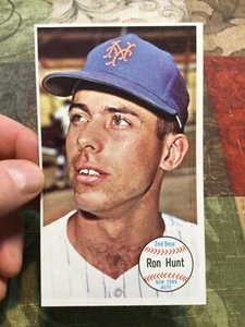 1964 Topps Giant #6 Ron Hunt Mets NM/MT - Picture 1 of 2