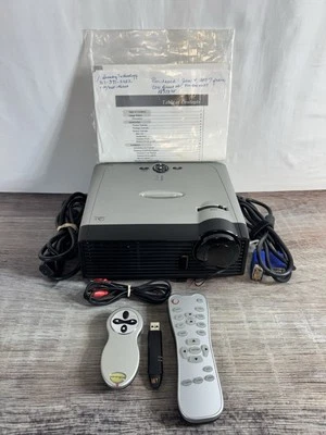 Proyector portátil Optoma DLP EP-719 sistema de pantalla de proyección con 2 controles remotos-probado Foto 1 de 4