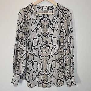 Blusa Cabi Serpentine Estampado Piel de Serpiente Manga Larga Volantes Crema Talla Mediana - Imagen 1 de 8