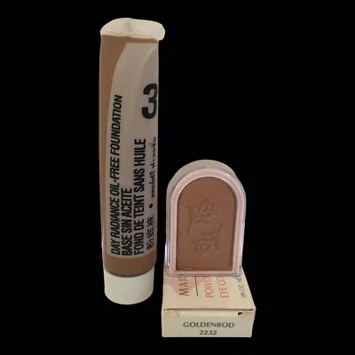 Base Crema Mary Kay Day Radiance Fórmula 3 Tubo 'Beige Cacao' + Color de Ojos Foto 1 de 4