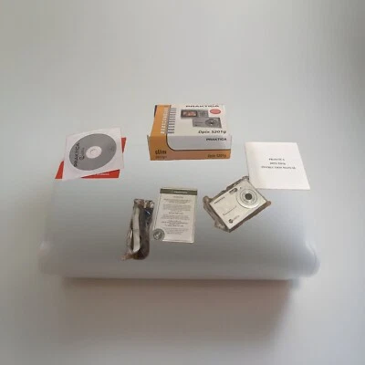 Praktika DPix 5201g Retro Compact Digital Camera -silver - Image 1 of 4