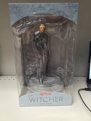 Dark Horse Netflix The Witcher TV Series Geralt Figure Statue USA Seller - Image 1 of 4