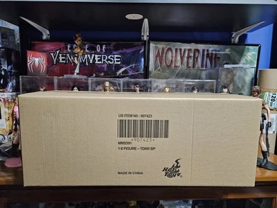 Hot Toys MMS591 黑暗骑士蝙蝠侠蝙蝠侠 1/6 比例✨️全新✨️ — 第 1/4 张图片