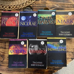 Left Behind Set Of 7 INCOMPLETE paperback Book Series #2-8 LaHaye & Jenkins - Foto 1 di 22