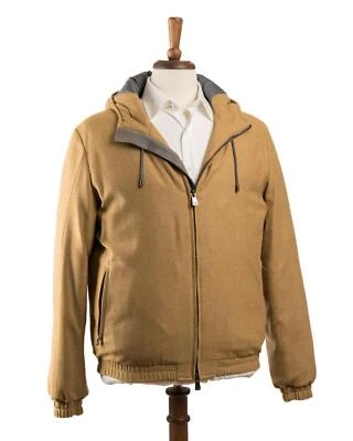 Casaco acolchoado Isaia US$ 3.850 novo com etiquetas lã amarela preenchida com plumas (50 IT) 40 EUA M - Imagem 1 de 4