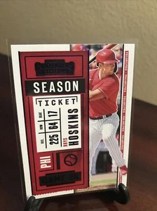 2020 Panini Contenders Rhys Hoskins PURPLE Season Ticket Parallel #67 - Picture 1 of 2
