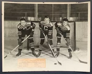 1939 Vintage Hockey Photo Brooklyn New York Catholic High School Historical - Picture 1 of 2
