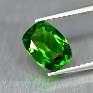 1.40Ct Sizzling Clean Gemstone 100% Natural Chrome Diopside ,Russia - Picture 1 of 1