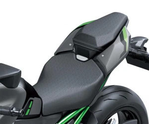 Kawasaki Z 900 und Z 900 SE ab Baujahr 2025 20 mm tiefer Fahrersitz Sitz ! NEU - Bild 1 von 3