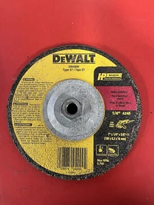 Muela abrasiva metálica DEWALT DW4999 tipo 27 HP, 7" x 1/4" x 5/8"-11 - Imagen 1 de 3