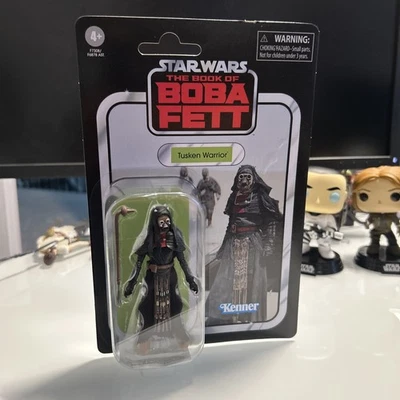 FIGURA DE COLECCIÓN STAR WARS - LIBRO DE BOBA FETT "GUERRERO COLMILLO" - VC279 Foto 1 de 4