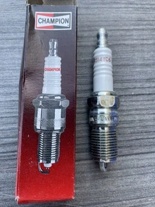 Champion 13 RS14YC6 Copper Plus Spark Plug - Bild 1 von 1
