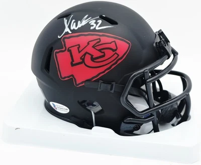 Mini Casco Marcus Allen Firmado Automáticamente Chiefs Eclipse Negro Velocidad Beckett Wit Foto 1 de 4