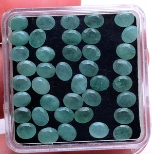 Juego de 40 piezas piedras preciosas de corte facetado ovalado esmeralda colombiana natural sin calentar 5 mm x 4 mm - Imagen 1 de 8