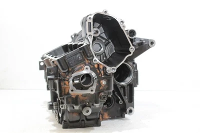 2004-2006 YAMAHA YZF R1 YZF-R1 ENGINE MOTOR CRANKCASE CRANK CASES BLOCK - Image 1 of 4