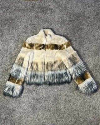 Bebe искусственного меха укороченный пенни переулок стиль куртка Y2K, Snowbunny, зимняя куртка Sz S - Изображение 1 из 4