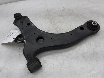 Brazo de control inferior delantero pasajero Chevrolet Impala 2000-2016 VIN con cuarto dígito  Foto 1 de 4