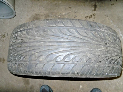 235/40 R18 -95W INFINTY INF-05 6-7mm Einzelstück - Bild 1 von 4
