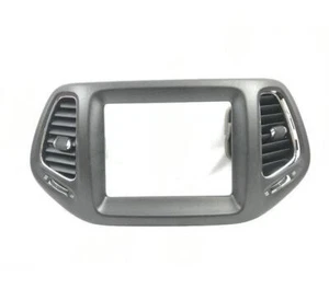 2017-2021 Jeep Compass 8,4 pouces lunette radio Uconnect - Photo 1/1