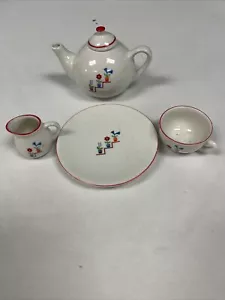 Pleasant Company Teekanne, Krug, Teller, Tasse - Bild 1 von 2