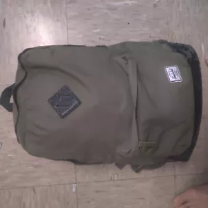 herschel backpack olive green peeling bottom - Picture 1 of 2