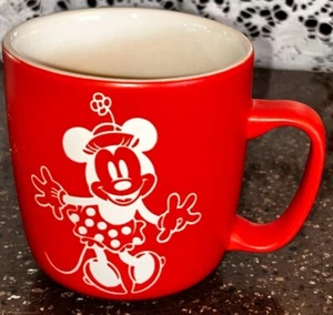 Disney Parks Minnie Mouse Red Mug Engraved cup hot choclate - Picture 1 of 5